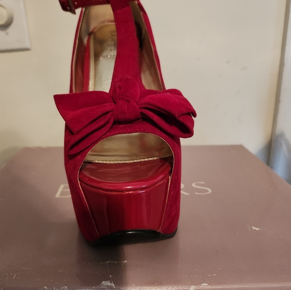 Red Suede and Patent Leather Heels Kailee by Baker - Picture 5 of 11
